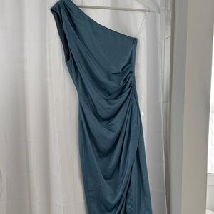 Elliatt xsOne-Shoulder Blue Dress